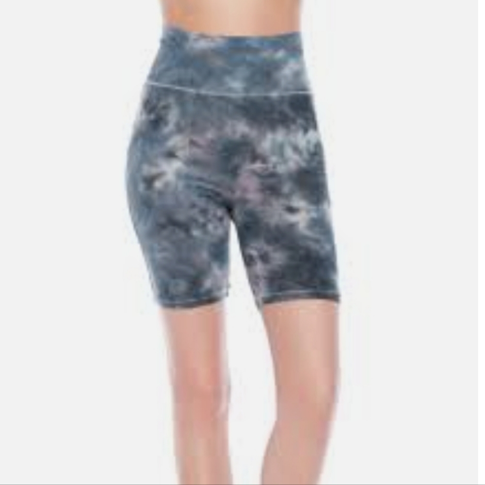 NWT BEBE SPORT TIE DYE BIKER SHORT